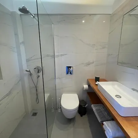 Hotel Danae Aegina