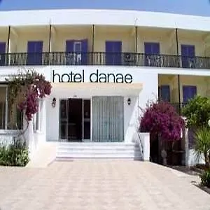 Danae Hotel 3*