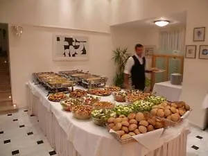 Hotel Danae