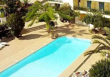 Danae 3* Aegina