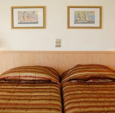 Hotel Danae 3*